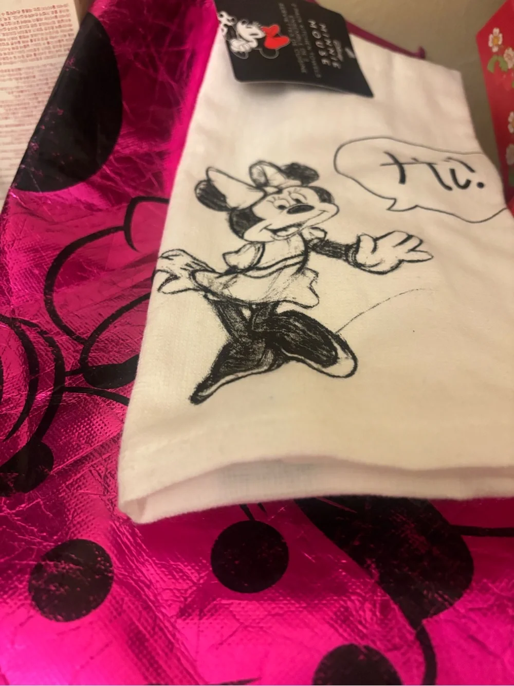 Disney Minnie Mouse Kitchen Towels & Reusable Bag